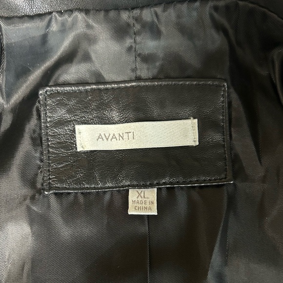 Avanti Leather Jacket. Sz XL - Picture 4 of 7